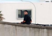 Повне відео теракту в Сіднеї: 10 хвилин ісламісти розстрілювали людей на святі Xанука