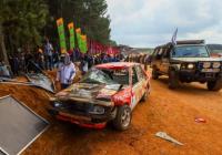 Трагедія на перегонах Fox Hill Super Cross у Шрі-Ланці: авто в'їхало у натовп людей (відео)