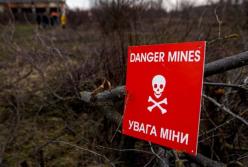 Черговий зашквар: Human Rights Watch звинуватили Україну у використанні мін, а на мапі вказали Крим російським