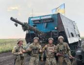 Українські воїни вперше захопили "танк-сарай" (відео)
