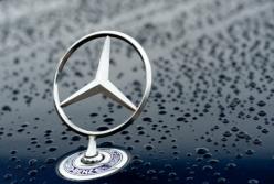 Mercedes отзывает 800 тысяч машин по всему миру