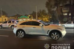 В Харькове водитель на Infiniti сбила женщину