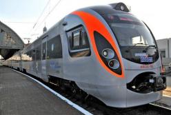 «Укрзалізниця» с 15 марта приостанавливает пассажирское сообщение с Польшей