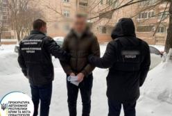 В аэропорту "Киев" задержали задержали вербовщика моряков для перевозки нелегалов