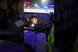 В Киеве пьяный водитель на скорости протаранил авто: двое погибших (видео)