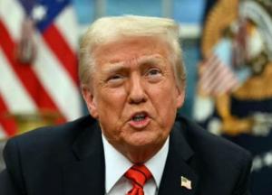 Визнання Криму російським: Трампу доведеться відмінити свою ж декларацію про анексію півострова