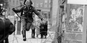 10 самых невероятных побегов из ГДР