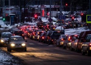 В Киеве образовались огромные пробки (карта) 