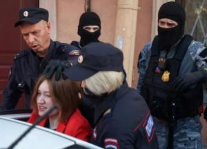 "Вбивці, ви його розбомбили. Юди": у Росії ув’язнили 19-річну дівчину за протест щодо війни в Україні
