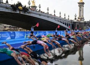 Тріатлон із ризиком для життя: олімпійців не пускають до Сени через забруднення 